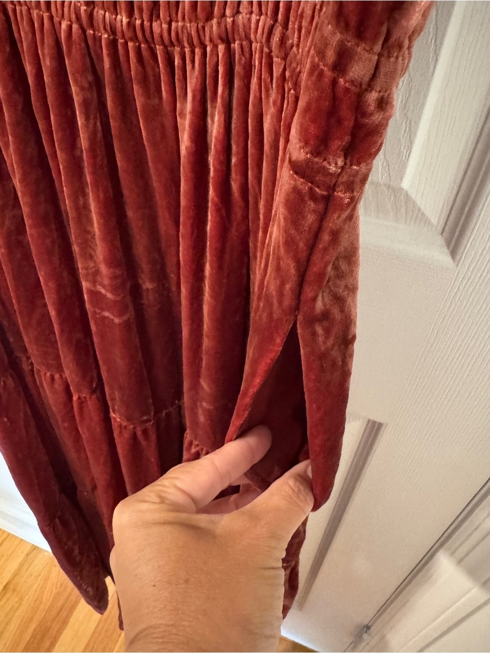 Anthropologie The Somerset Velvet Maxi Dress in Deep Auburn - M - Picture 8 of 9